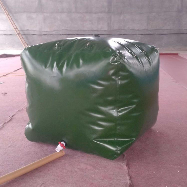 ?戶外水袋使用方法（戶外水袋選購注意事項）